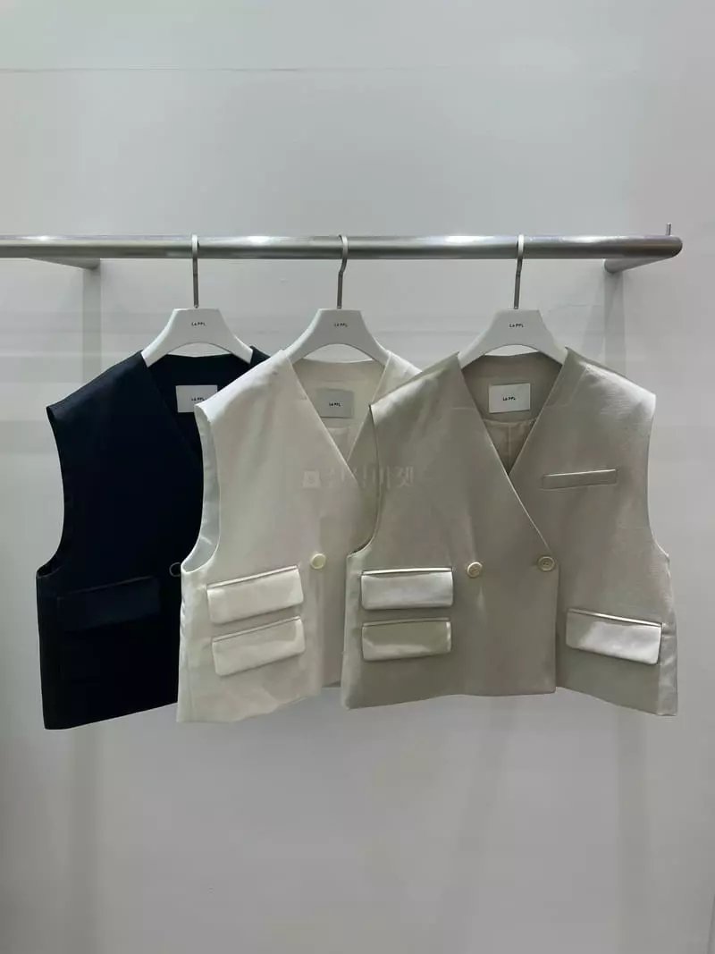 Le Ppl - Korean Women Fashion - #shopsmall - Studio Vest  - 4