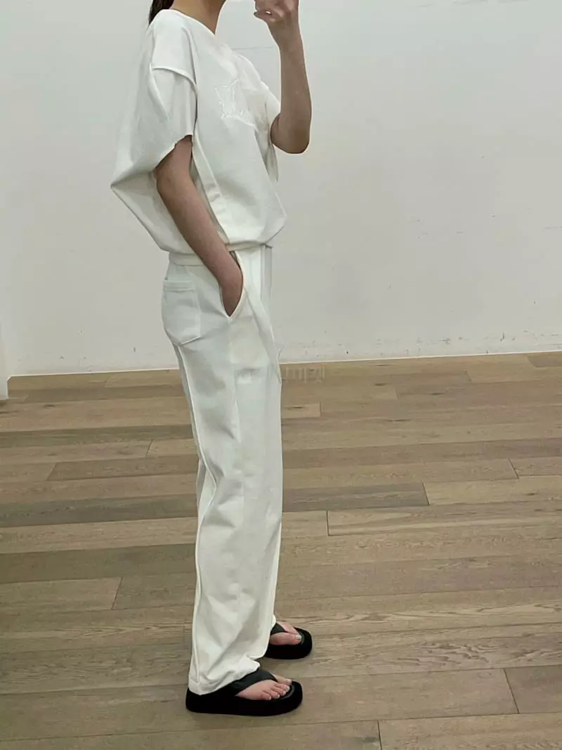 Le Ppl - Korean Women Fashion - #vintagekidsstyle - Chapter Sweatshirt - 2