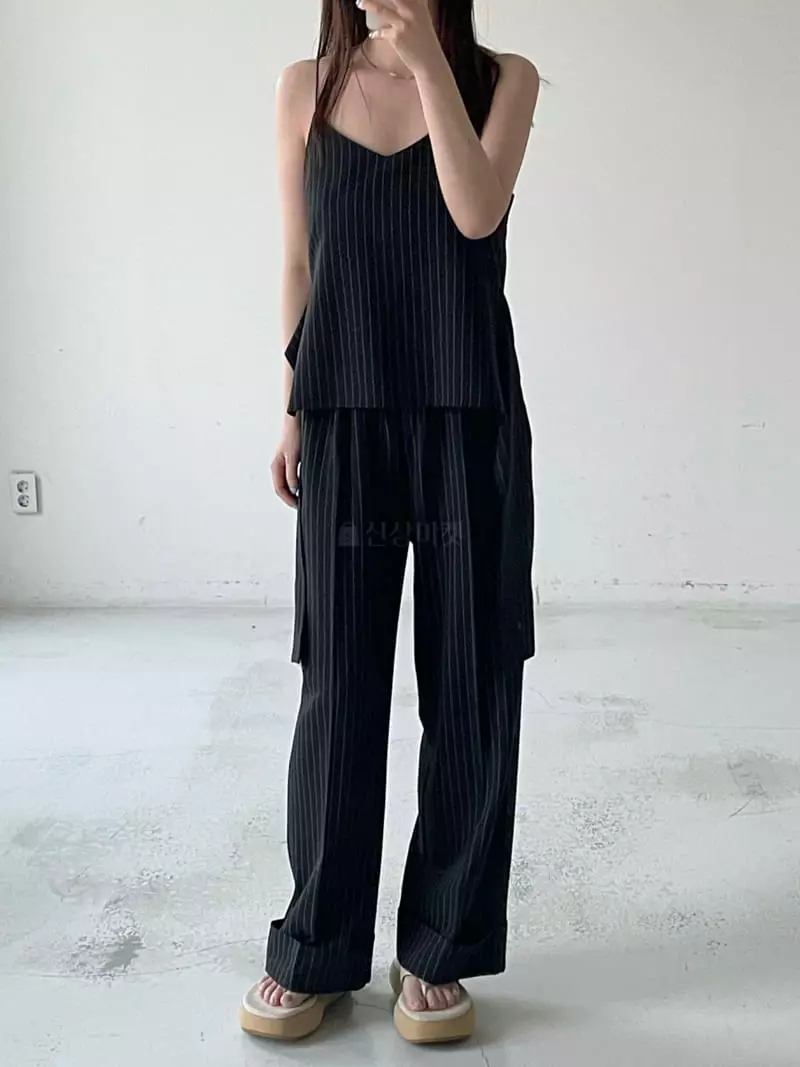 Le Ppl - Korean Women Fashion - #womensfashion - Stripes Sleeveless - 2