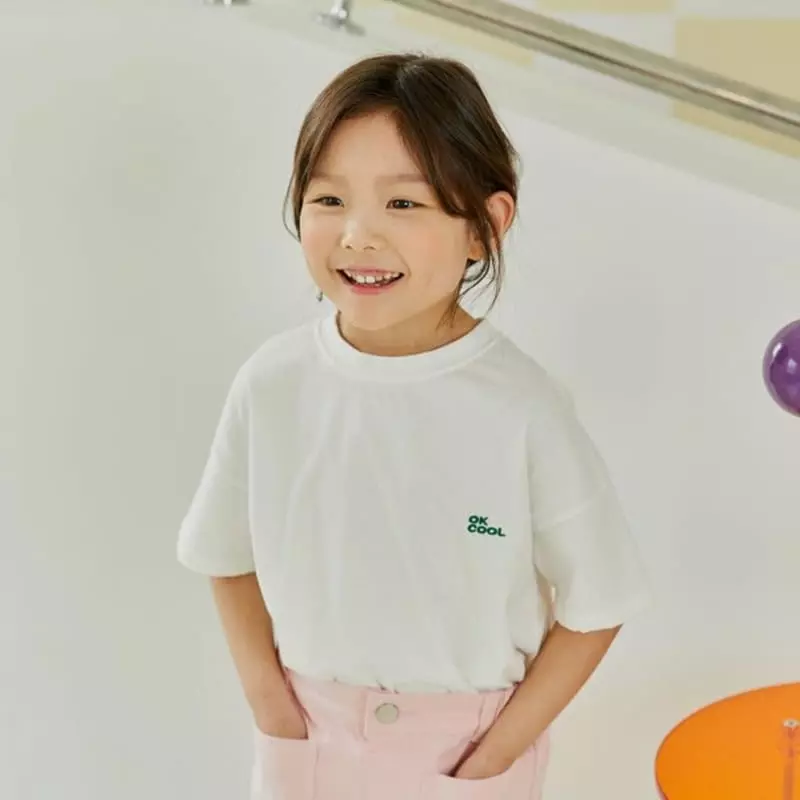Lilybooth - Korean Children Fashion - #designkidswear - Okay Embroidery Tee - 4