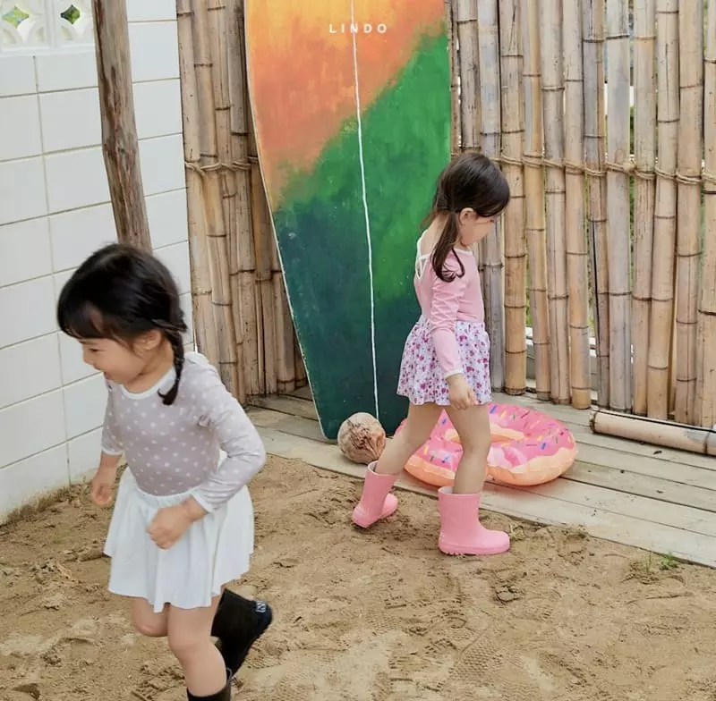 Lindo - Korean Children Fashion - #Kfashion4kids - Bli Skirt Swimwear with Hat - 9