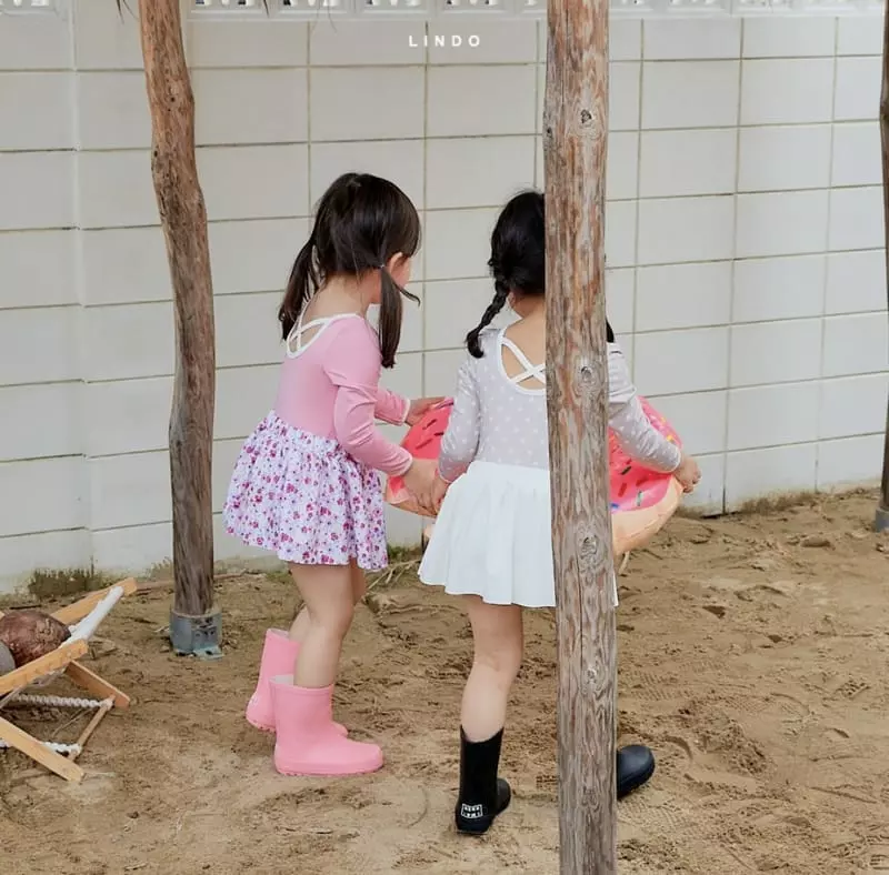 Lindo - Korean Children Fashion - #littlefashionista - Bli Skirt Swimwear with Hat - 10