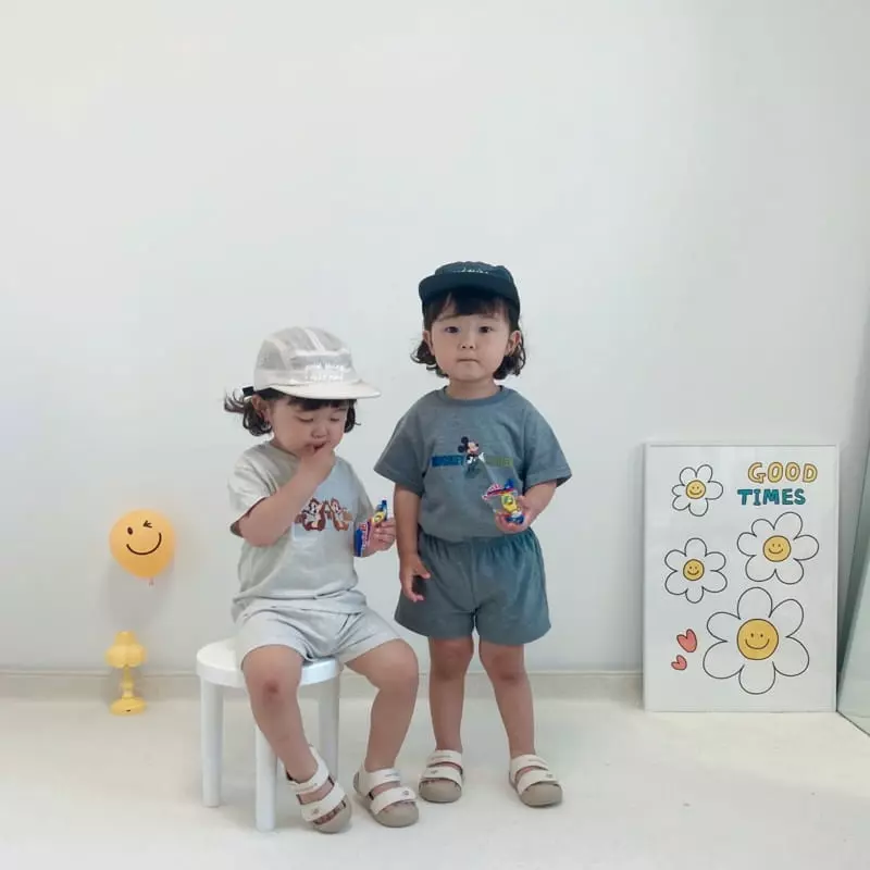 Little Rabbit - Korean Children Fashion - #prettylittlegirls - Ggogga Top Bottom Set - 2