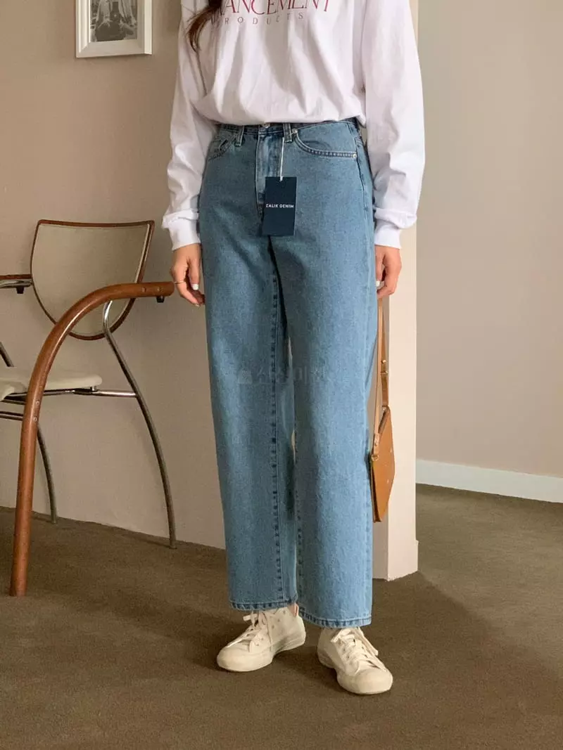 Loringrei - Korean Women Fashion - #momslook - Glan Jeans - 2