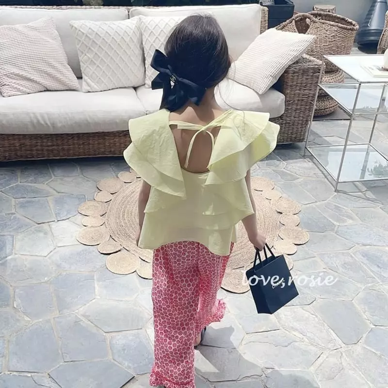 Love Rosie - Korean Children Fashion - #magicofchildhood - Emma Frill Blouse with Mom - 2