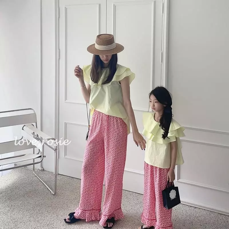 Love Rosie - Korean Children Fashion - #minifashionista - Emma Frill Blouse with Mom - 4