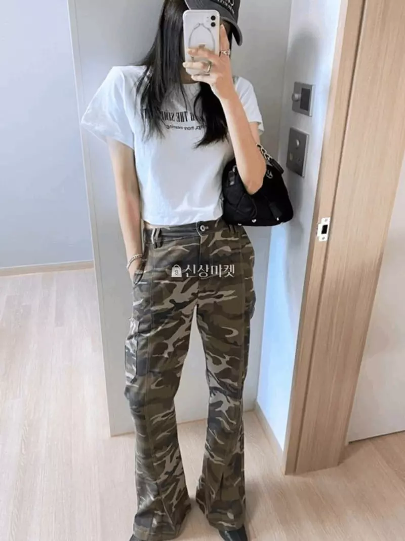 Lovemoment - Korean Women Fashion - #womensfashion - More Crop Tee - 4