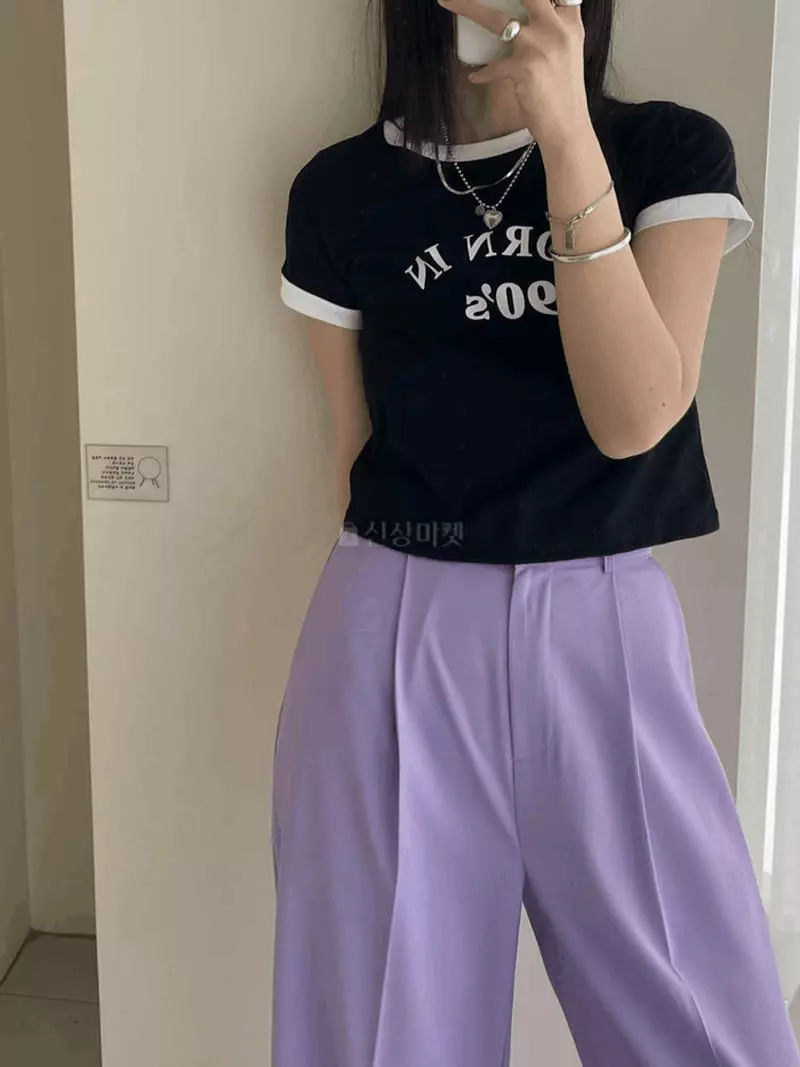 Lovemoment - Korean Women Fashion - #momslook - 90s Crop Tee