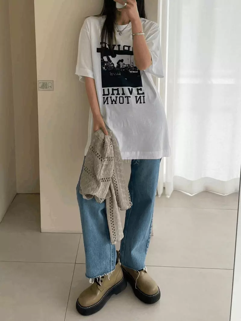 Lovemoment - Korean Women Fashion - #momslook - Drive Box Tee
