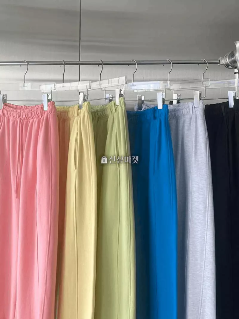 Lovemoment - Korean Women Fashion - #shopsmall - Berry Jogger Pants