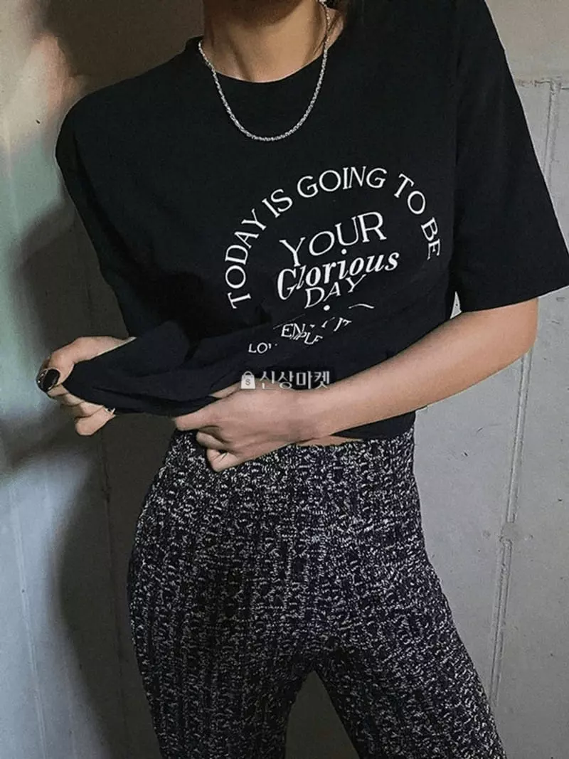 Lovemoment - Korean Women Fashion - #thelittlethings - Enjoy Tee - 2