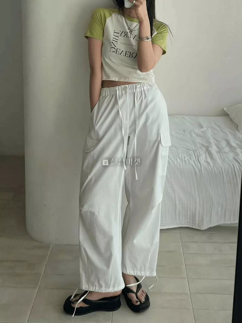 Lovemoment - Korean Women Fashion - #womensfashion - Think Crop Tee - 2