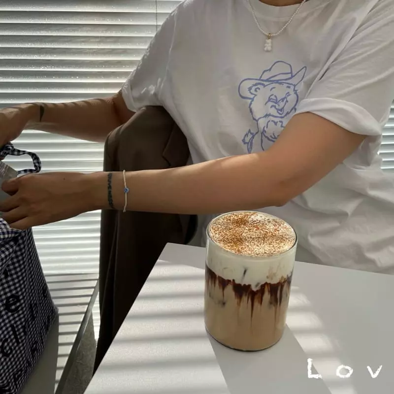 Lovin - Korean Women Fashion - #womensfashion - Mom Cow Bear Tee - 4