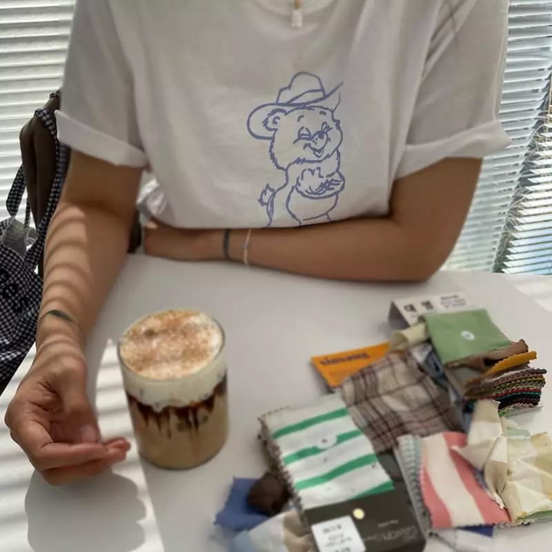 Lovin - Korean Women Fashion - #womensfashion - Mom Cow Bear Tee - 3