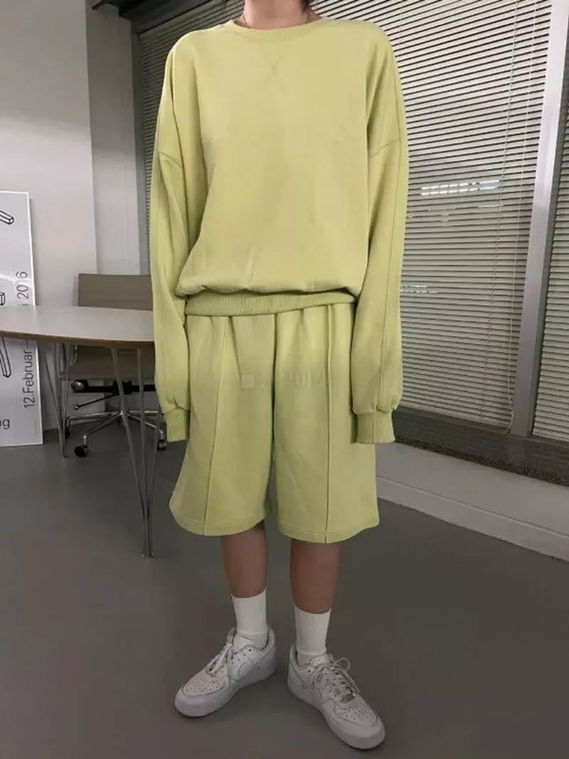Maint - Korean Women Fashion - #vintagekidsstyle - Candy Sweatshirt - 4