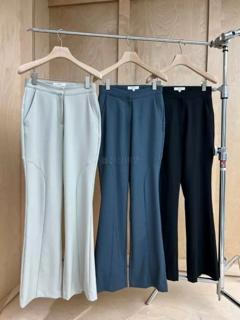 Maint - Korean Women Fashion - #pursuepretty - Slit Bootscut Pants - 3