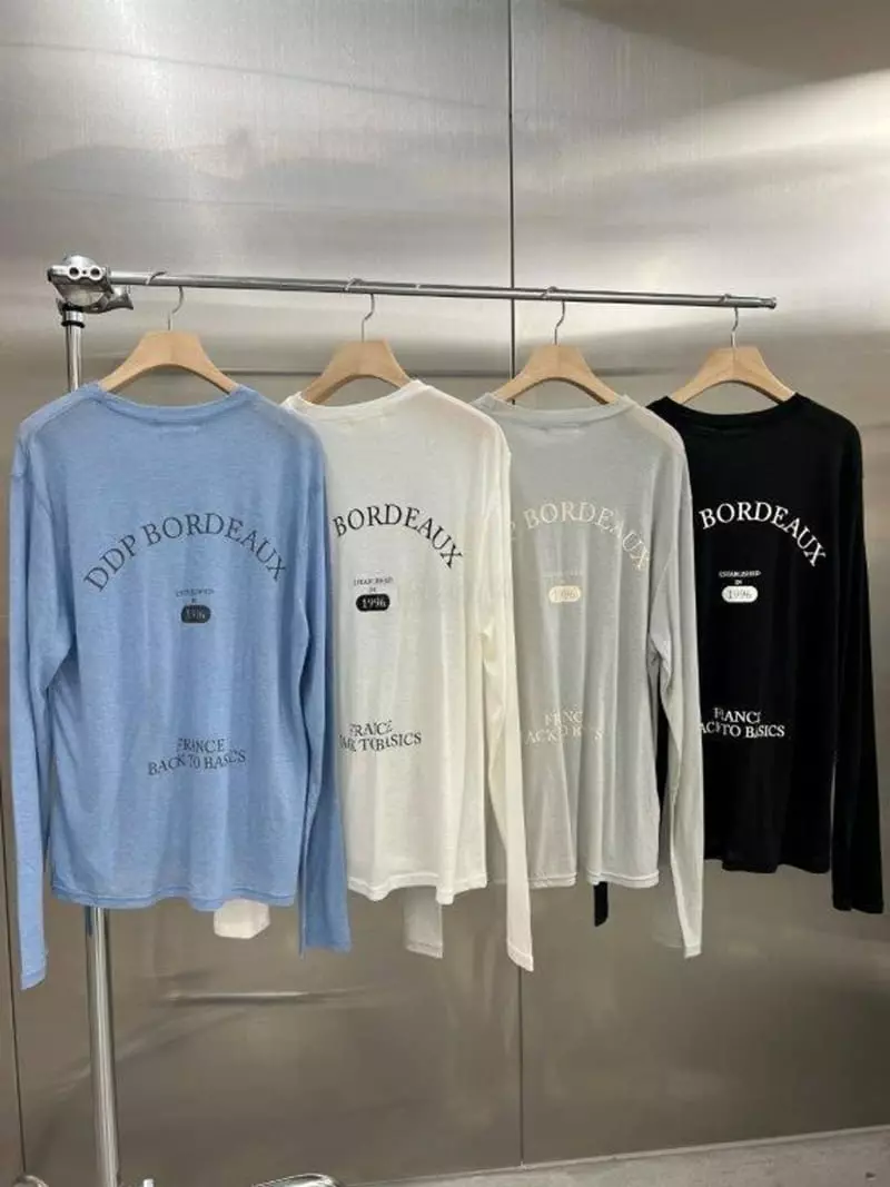 Maint - Korean Women Fashion - #romanticstyle - Bodoro Tee  - 4