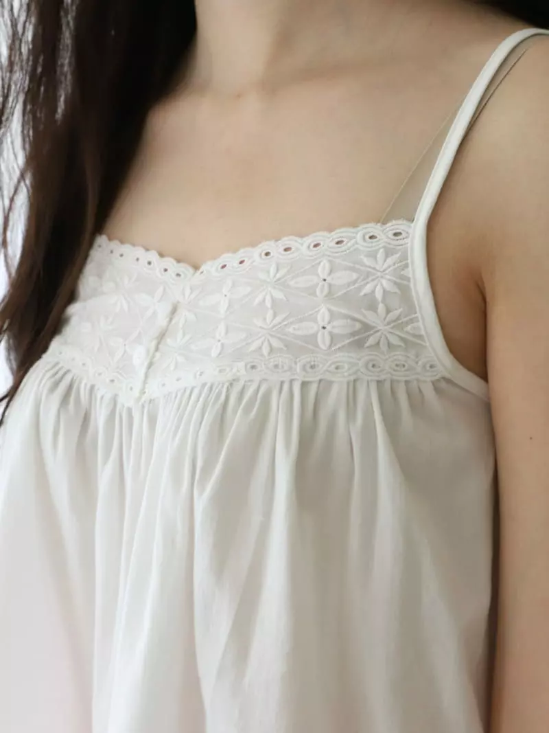 Majdan - Korean Women Fashion - #momslook - Near Lace Sleeveless - 2