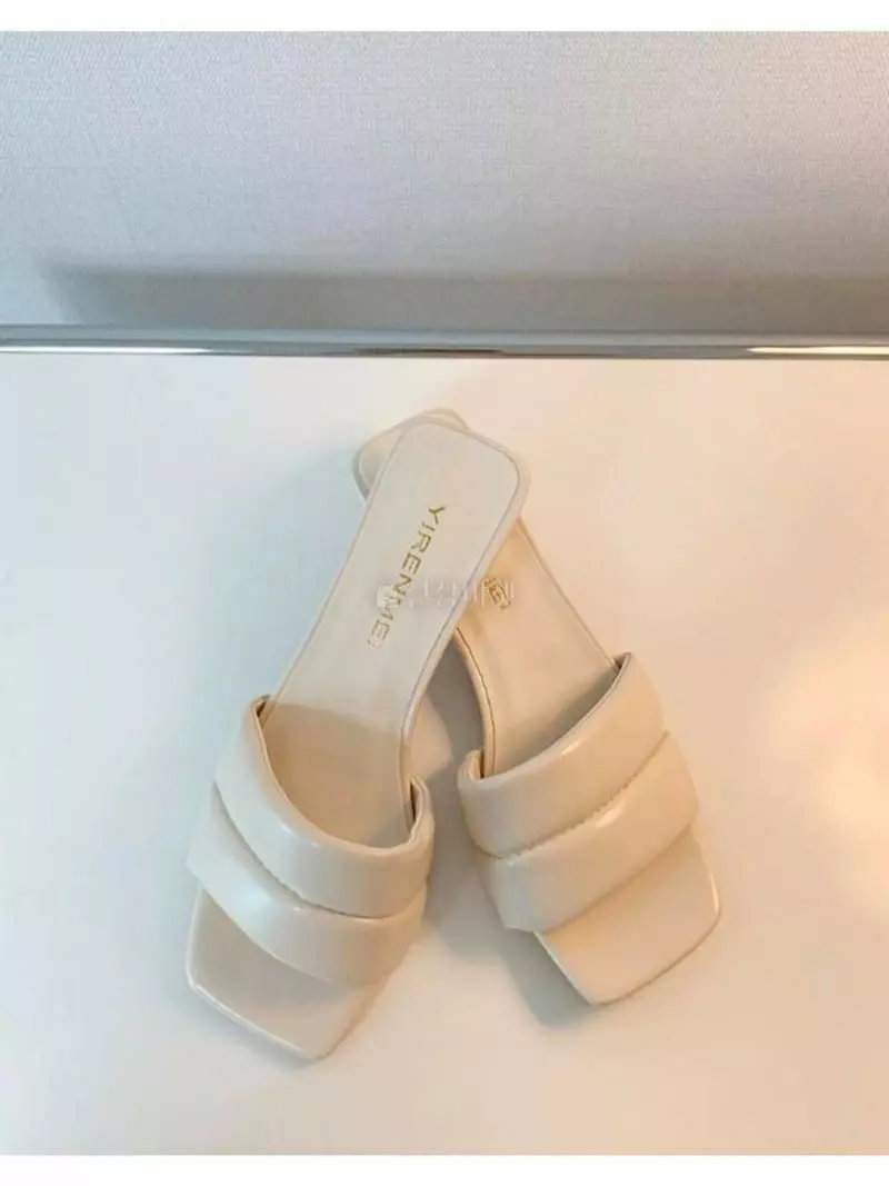 Mario - Korean Women Fashion - #pursuepretty - Pom Pom Simple 8218 Sandals - 4