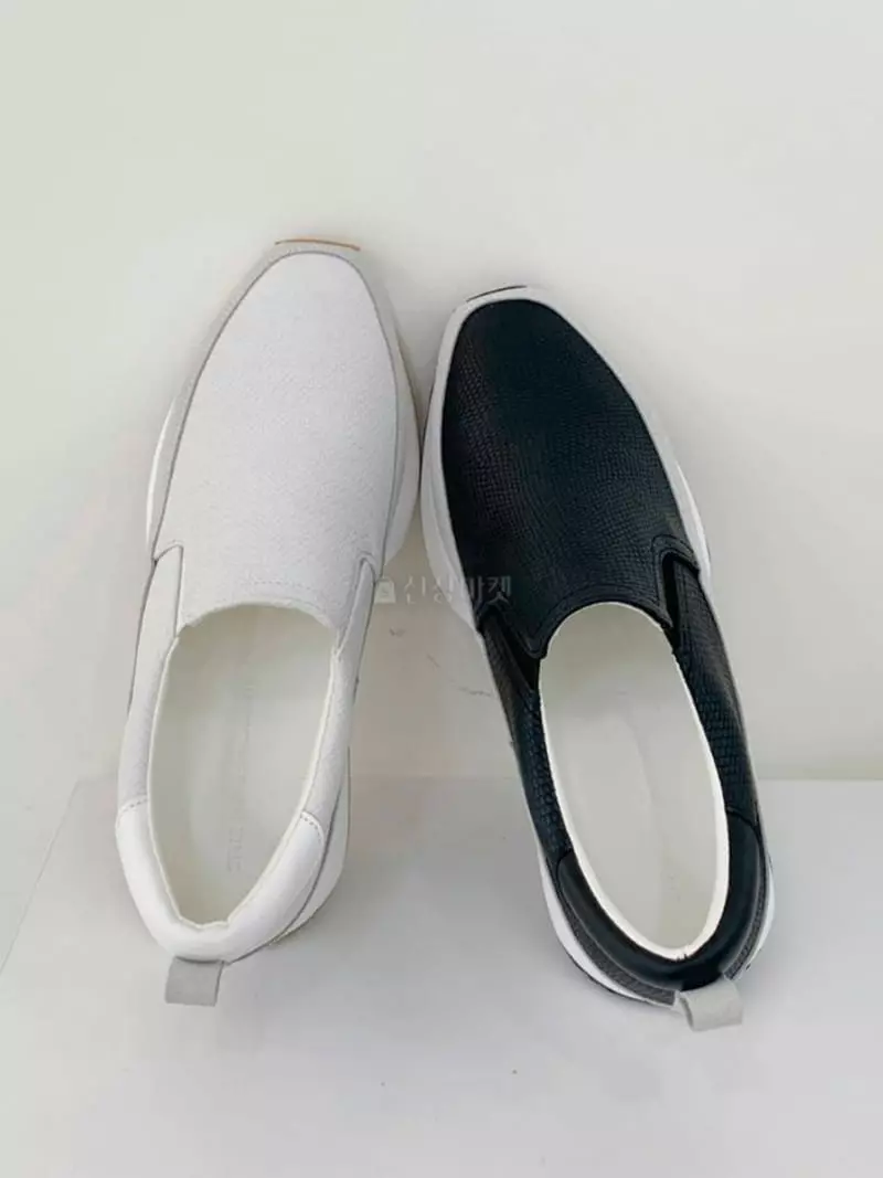 Mario - Korean Women Fashion - #womensfashion - 5156 Side Band Basic Slip-on - 2