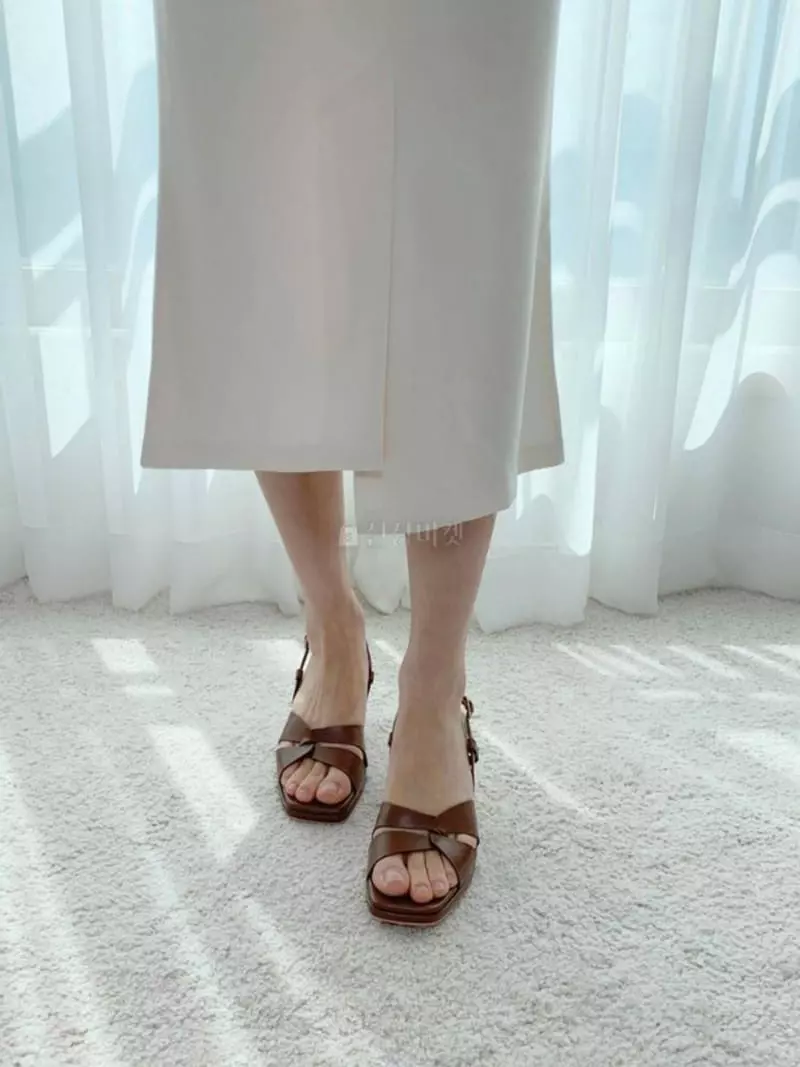 Mario - Korean Women Fashion - #womensfashion - 5168 Simple Sandals - 2