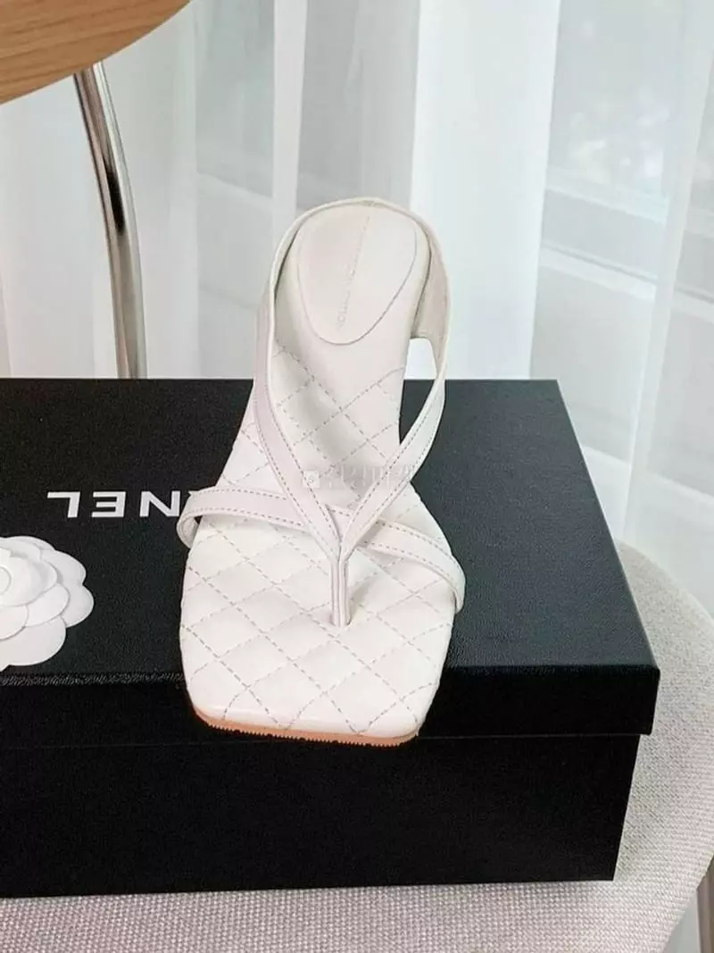 Mario - Korean Women Fashion - #womensfashion - 5013 Square Flip-Flops