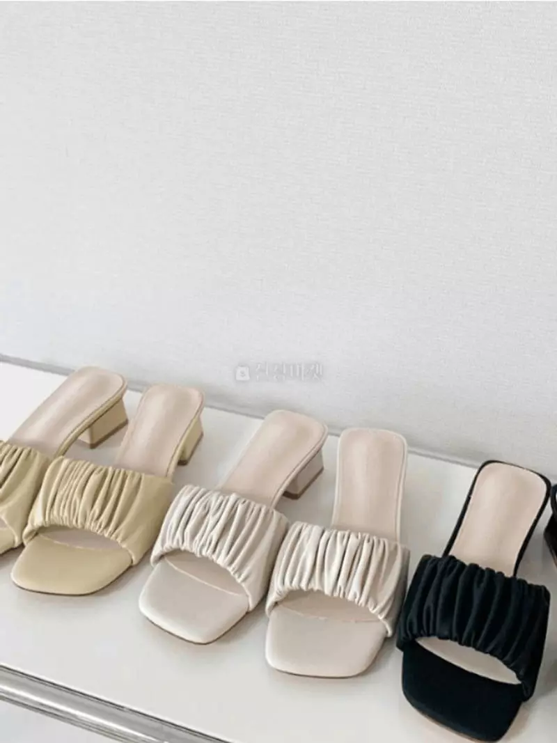 Mario - Korean Women Fashion - #womensfashion - A76 Wooah Shirring Sandals