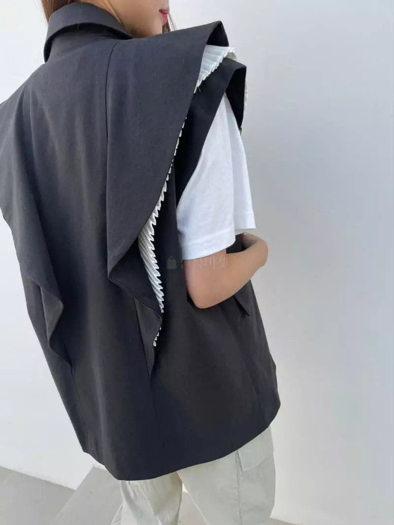 Matilda - Korean Women Fashion - #womensfashion - Frill Vset - 4