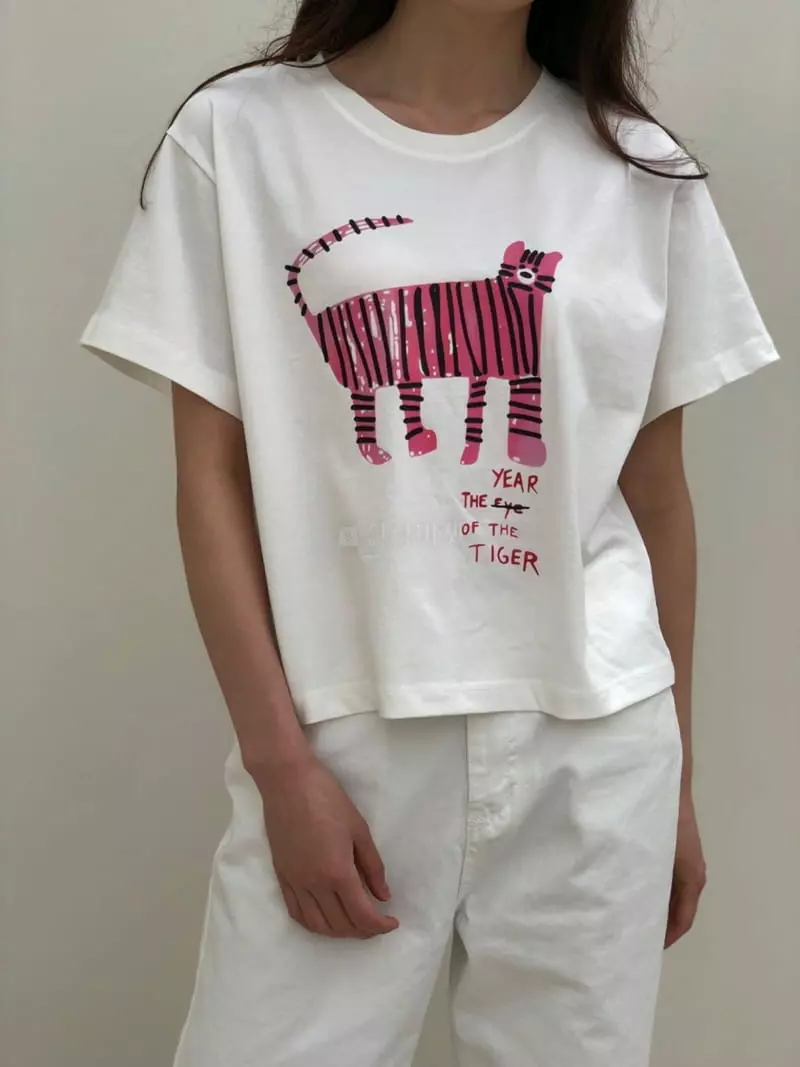 Matilda - Korean Women Fashion - #womensfashion - Grapic Tee - 2