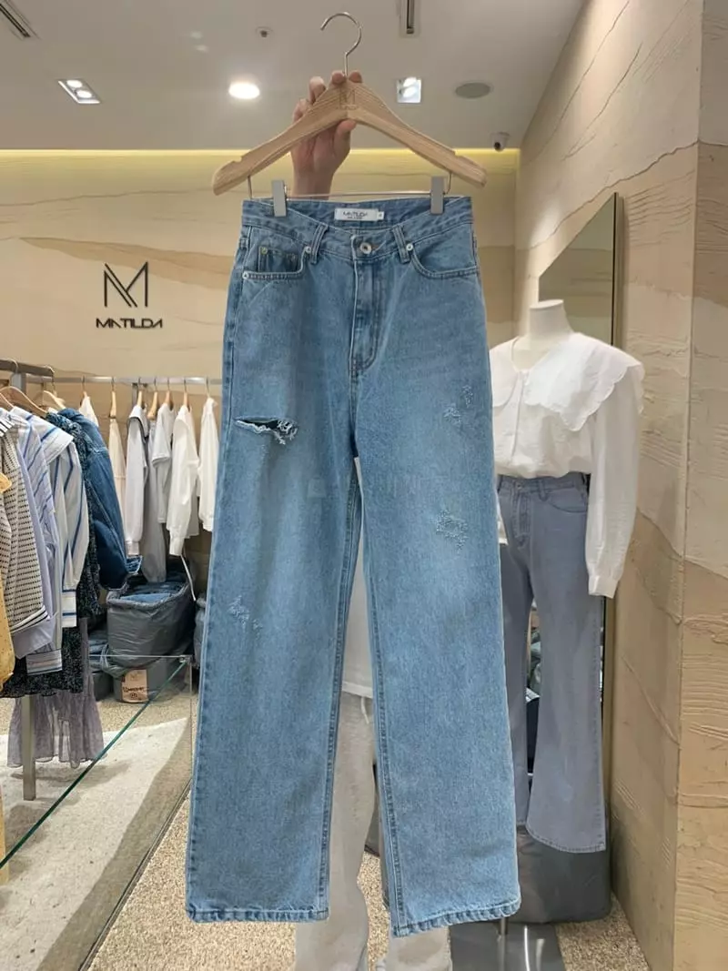 Matilda - Korean Women Fashion - #womensfashion - Cutting Jeans - 2