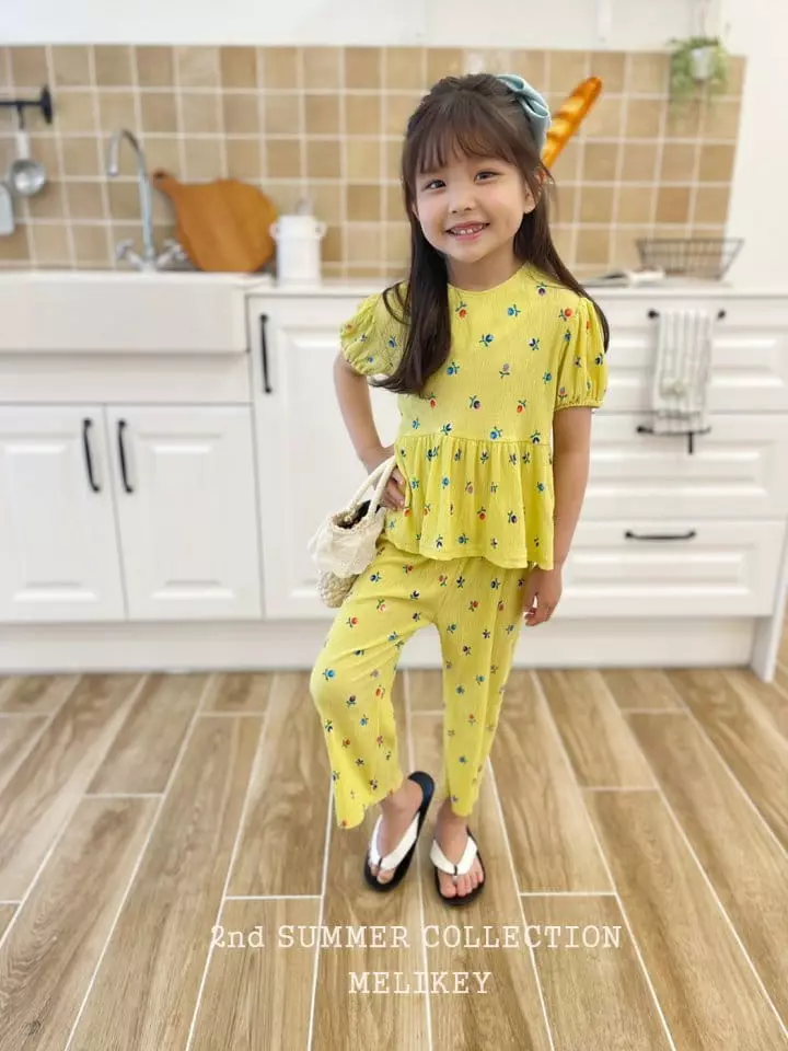 Melikey - Korean Children Fashion - #childofig - Puff Pleats Top Bottom Set - 8
