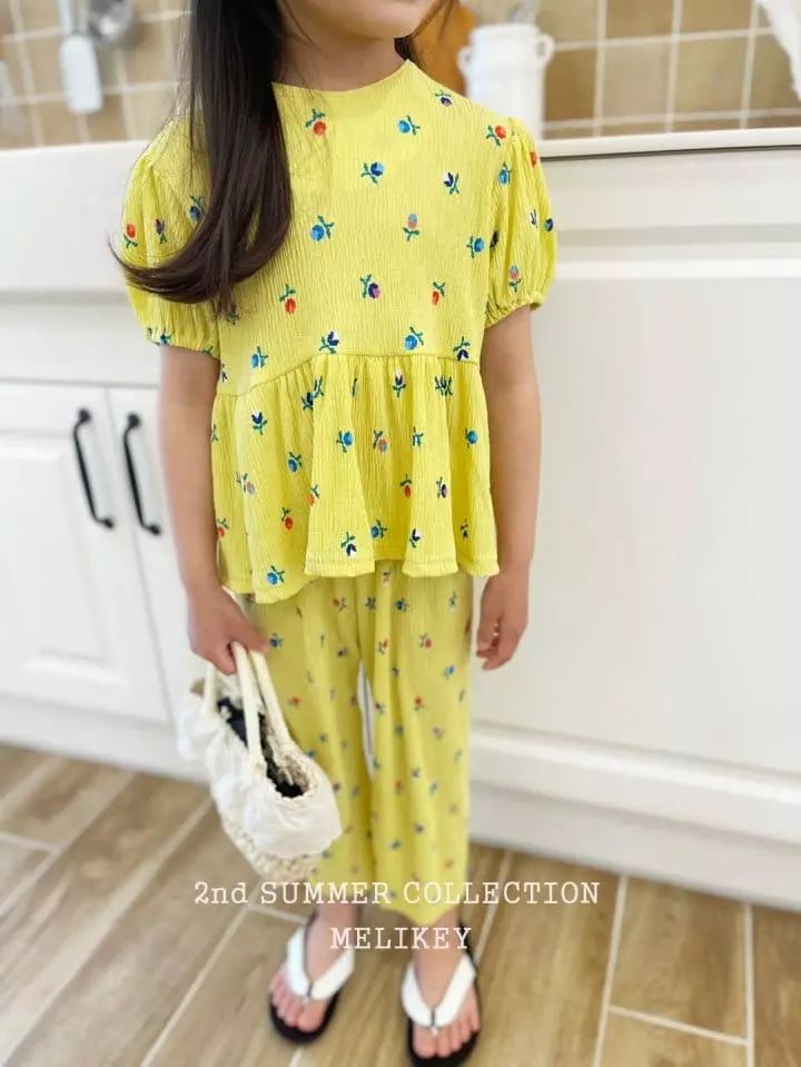 Melikey - Korean Children Fashion - #magicofchildhood - Puff Pleats Top Bottom Set - 2