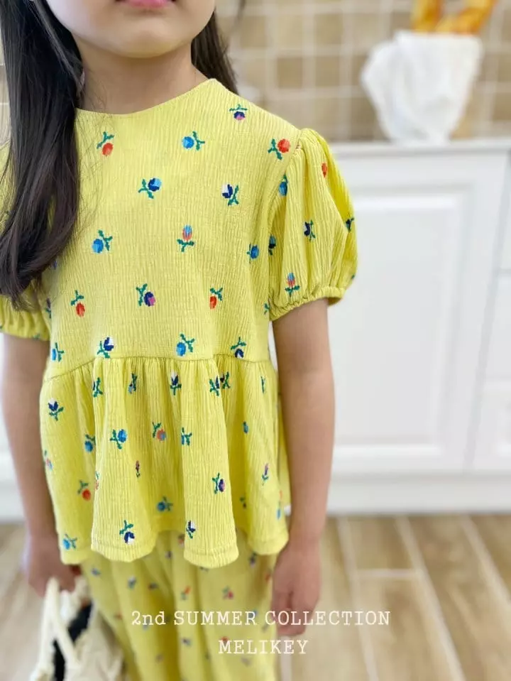 Melikey - Korean Children Fashion - #minifashionista - Puff Pleats Top Bottom Set - 3