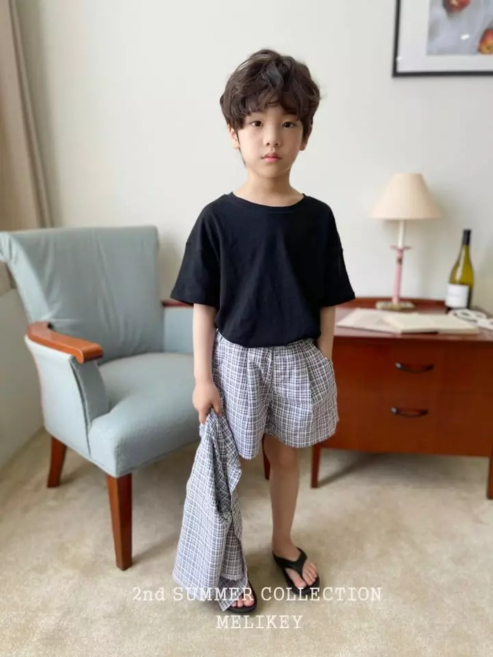 Melikey - Korean Children Fashion - #toddlerclothing - Check Wrinkle Shorts - 8