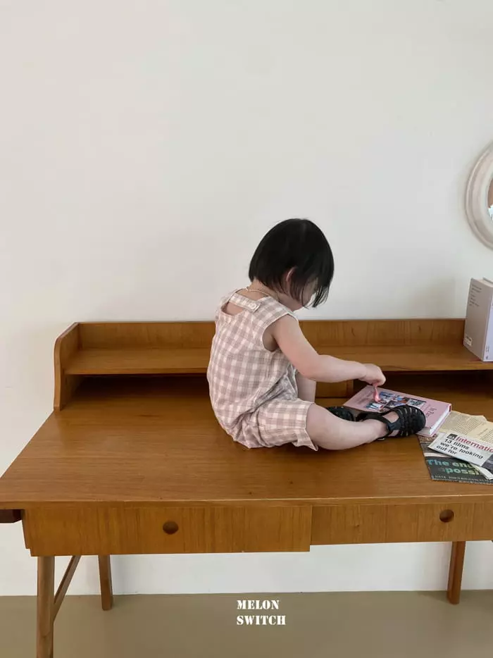 Melon Switch - Korean Children Fashion - #littlefashionista - Check Cookie Sleeveless Top Bottom Set - 5