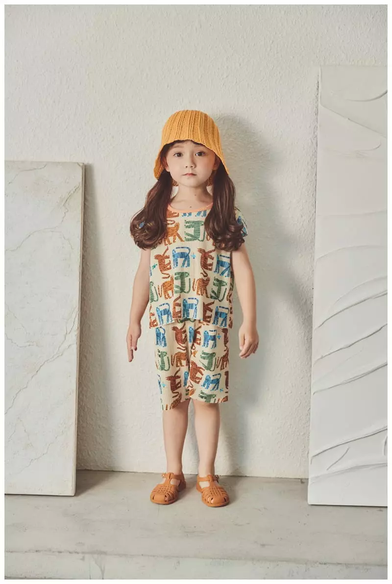 Mimico - Korean Children Fashion - #Kfashion4kids - Leopard Wrinkle Top Bottom Set - 5