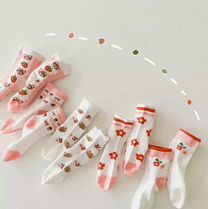 Miso - Korean Children Fashion - #magicofchildhood - Flower Strawberry Socks Set - 4