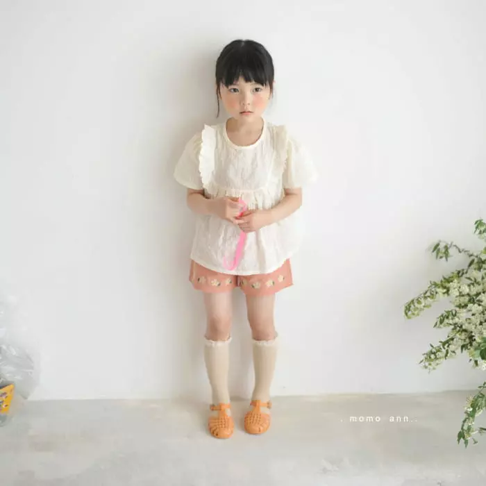 Momo Ann - Korean Children Fashion - #childofig - Flower Embroidery Shorts - 5