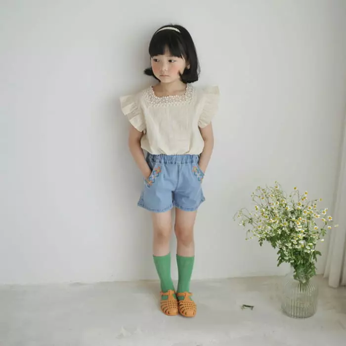 Momo Ann - Korean Children Fashion - #stylishchildhood - Natural Blouse - 8