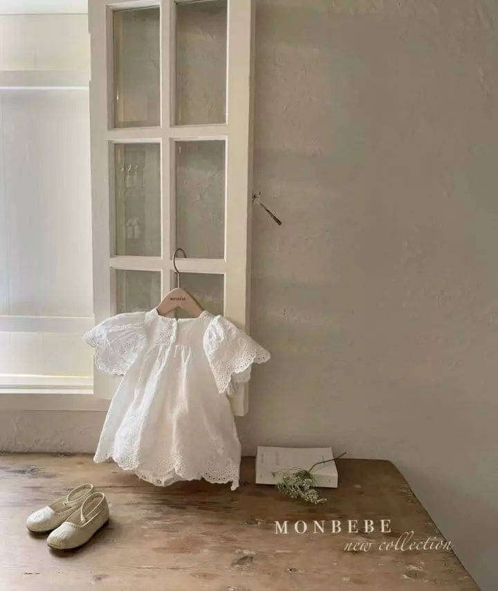 Monbebe - Korean Children Fashion - #magicofchildhood - J Lace Blouse