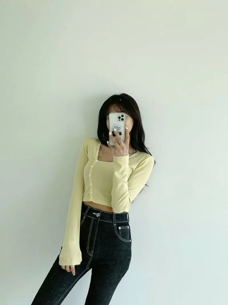 Monroe - Korean Women Fashion - #momslook - Sasun Crop Cardigan - 3