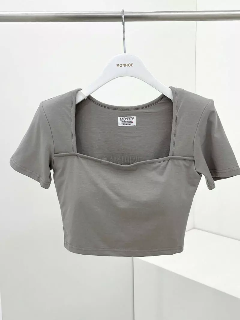 Monroe - Korean Women Fashion - #momslook - Short Sleeves Pad Tee - 2