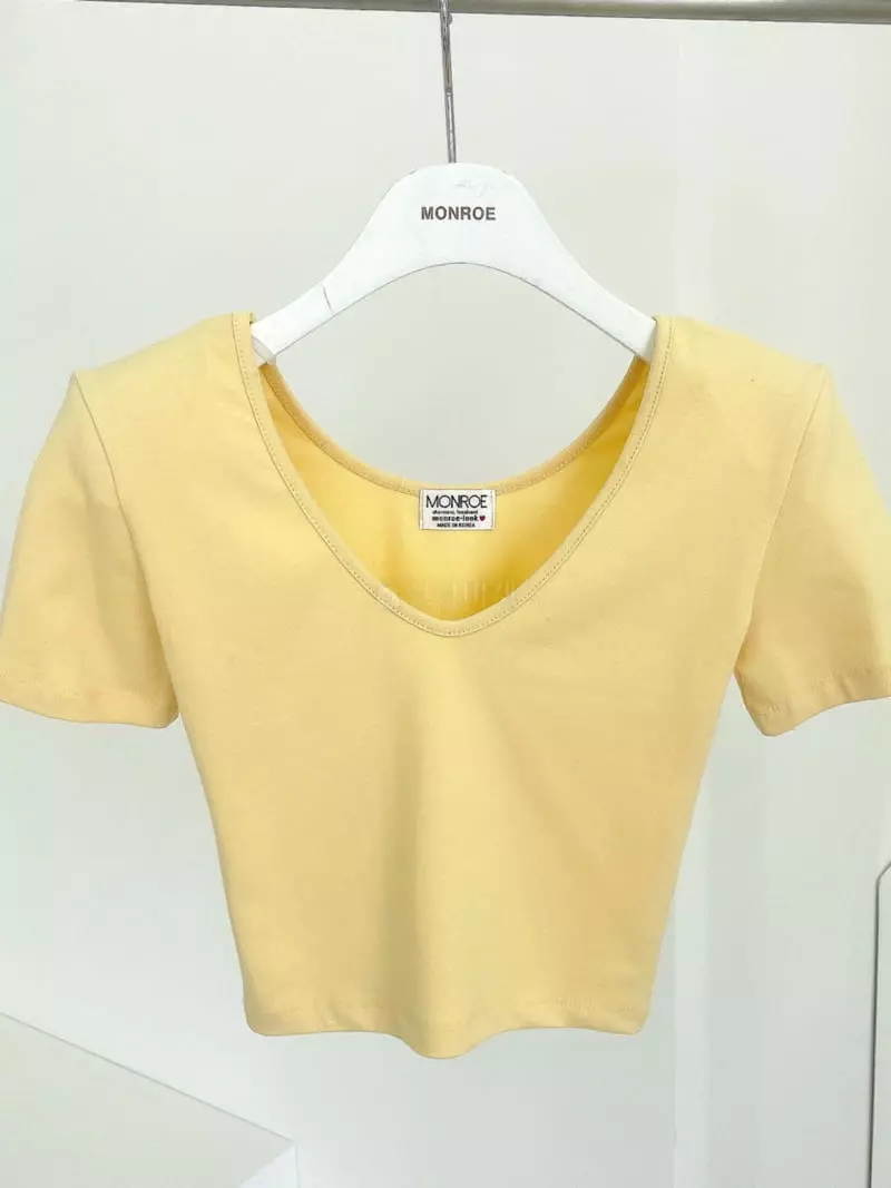 Monroe - Korean Women Fashion - #momslook - Macaroo Tee