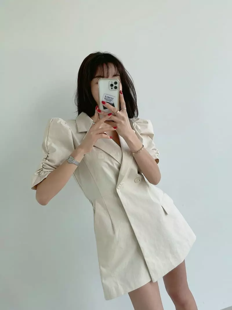 Monroe - Korean Women Fashion - #momslook - Muse Jumpsuit - 2