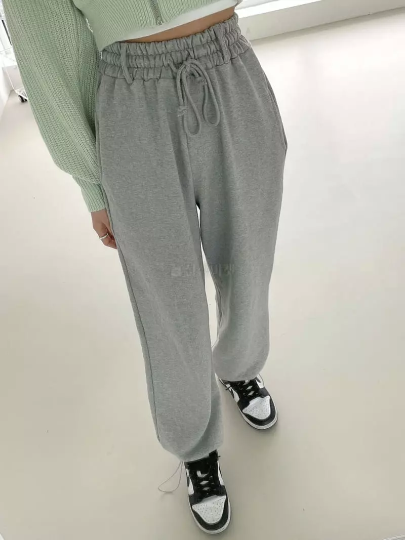 Monroe - Korean Women Fashion - #momslook - Gori Pants - 2