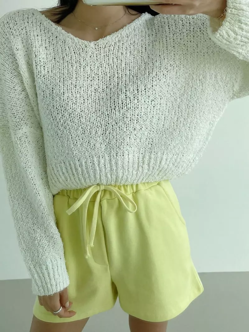 Monroe - Korean Women Fashion - #romanticstyle - Off Crop Knit - 3