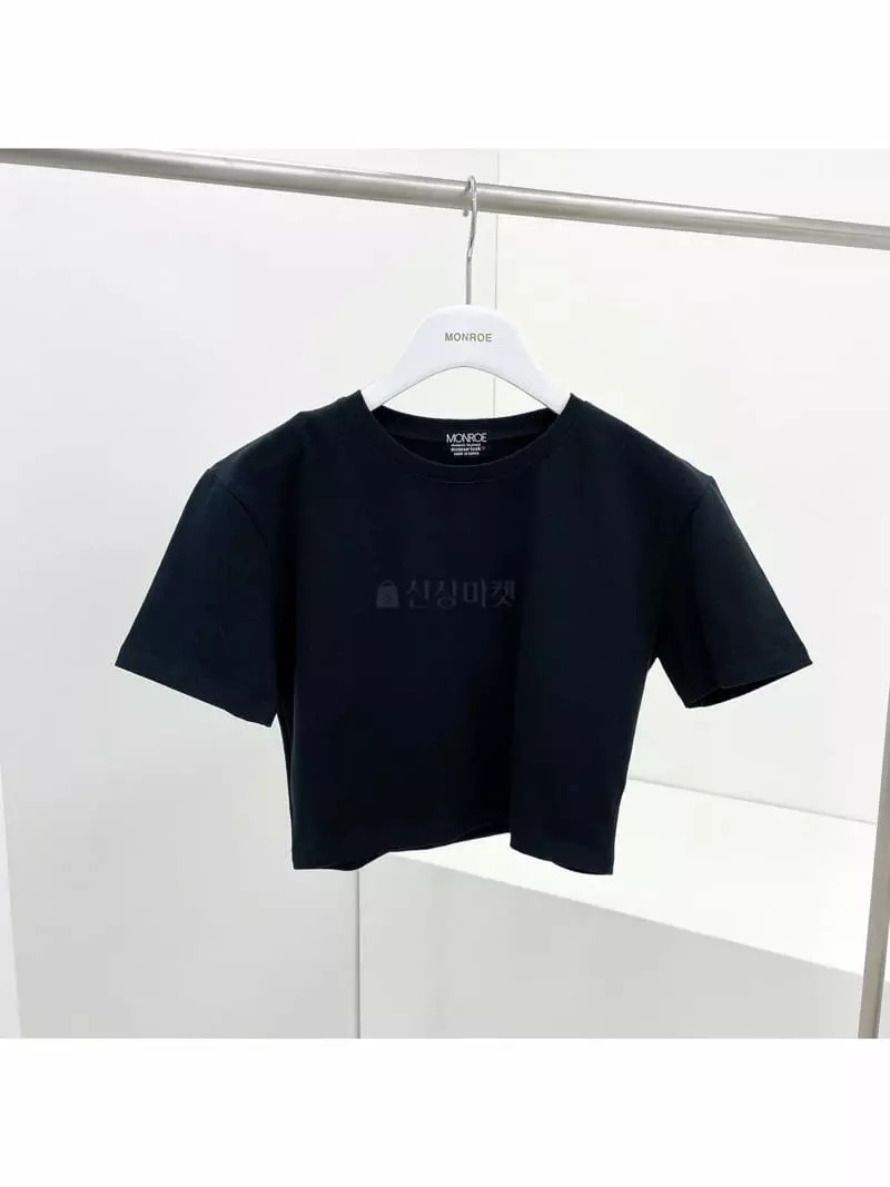 Monroe - Korean Women Fashion - #romanticstyle - Regular Tee - 4