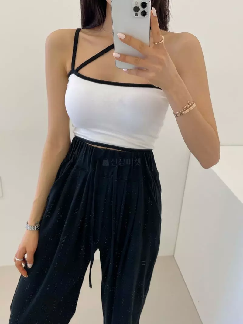 Monroe - Korean Women Fashion - #womensfashion - Sasun Pad Top