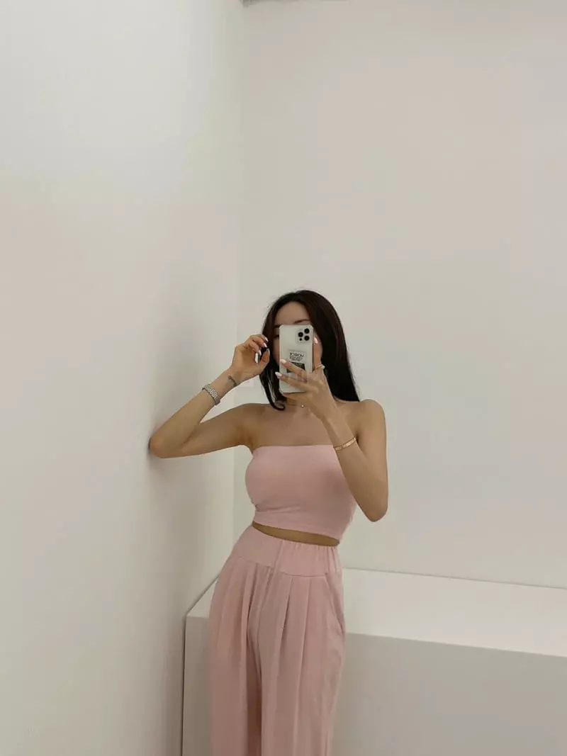 Monroe - Korean Women Fashion - #womensfashion - Volume Band Top