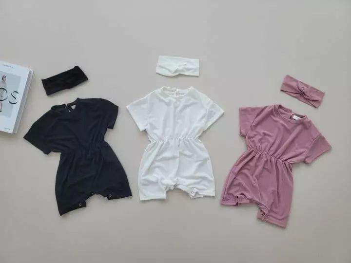 Moran - Korean Baby Fashion - #babyclothing - Cool Pleats Bodysuit with Hairband - 12